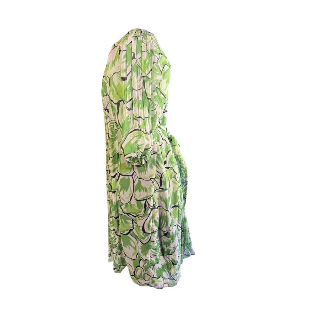 Green & White Floral Smocked Knee-Length Dress Size 6 - Picture 8 of 8